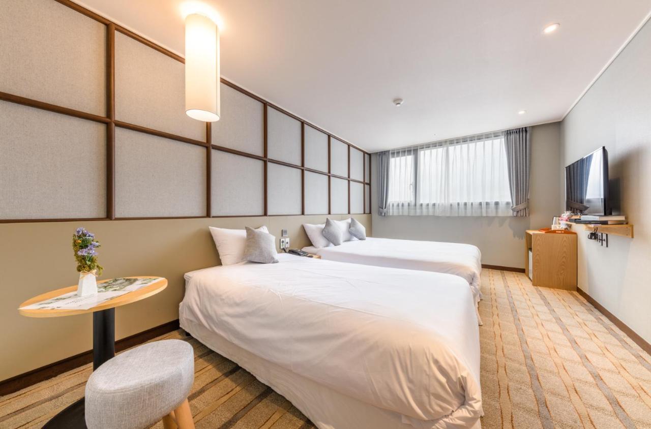 Shin Shin Hotel Cheonjiyeon Seogwipo Exterior foto