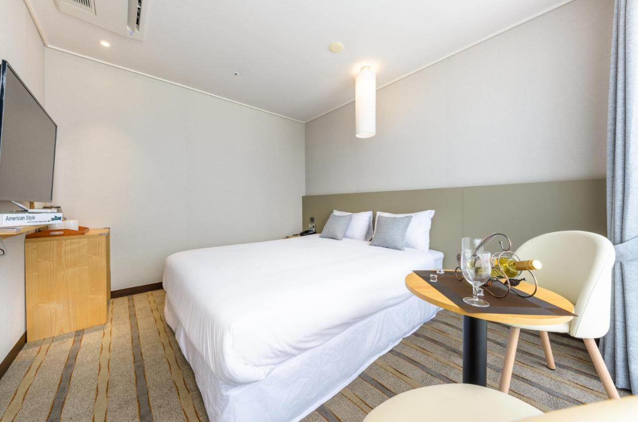 Shin Shin Hotel Cheonjiyeon Seogwipo Exterior foto